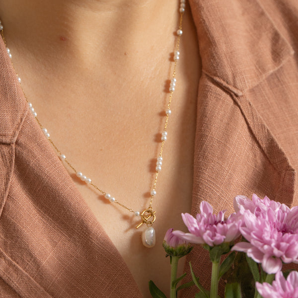 Ethereal Pearl Drop Necklace