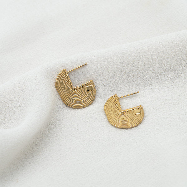 Clara Golden Earrings