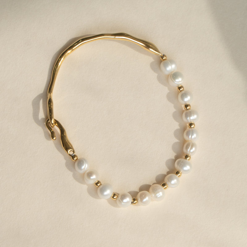 Selina Pearl Bracelet