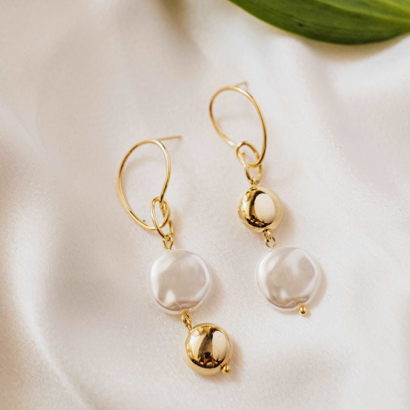 Celestial Pearl Mismatched Dangler Earring