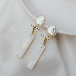 Pearl Nova Dangler Earrings